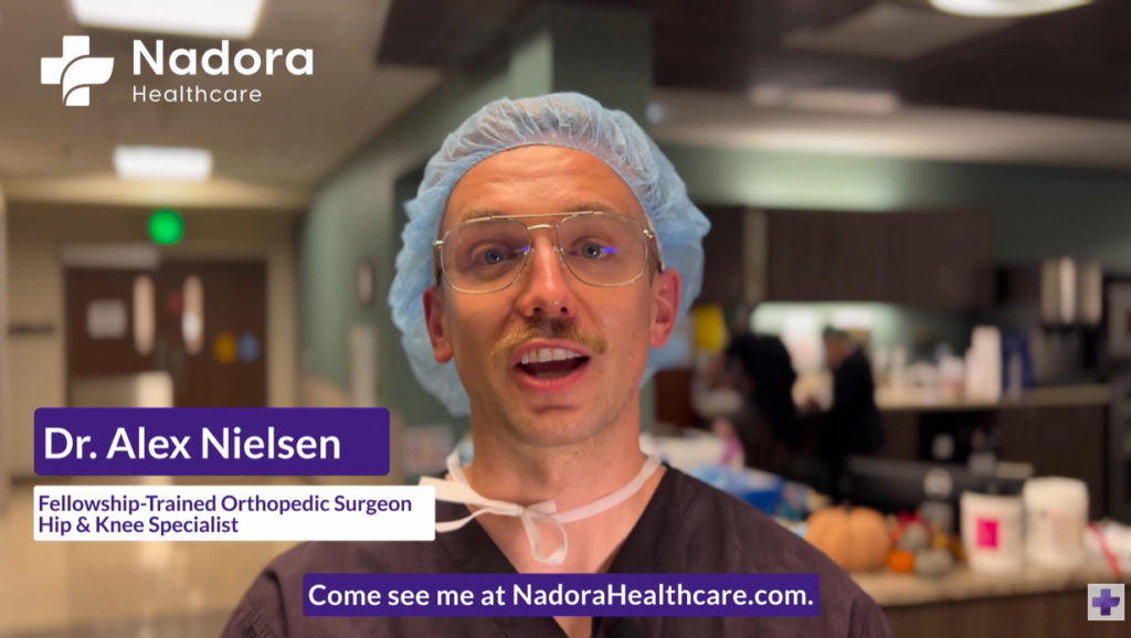 knee doctor near me
